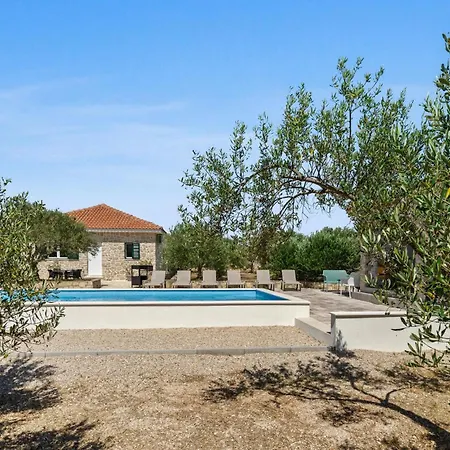 Holiday home Pet Friendly In With Outdoor Swimming Pool Vodice