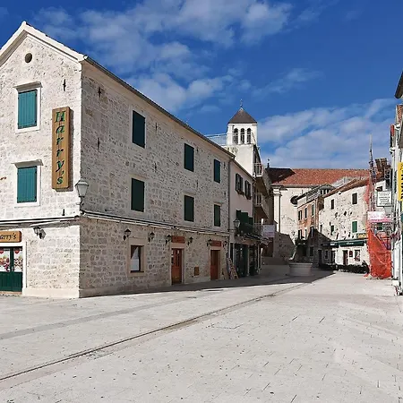 Pet Friendly In With Outdoor Swimming Pool * Vodice