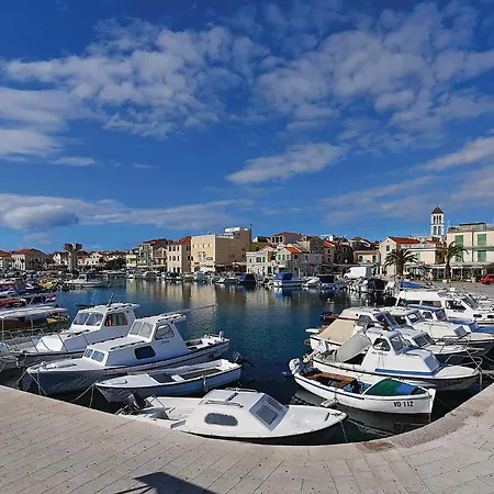 Pet Friendly In With Outdoor Swimming Pool Vodice