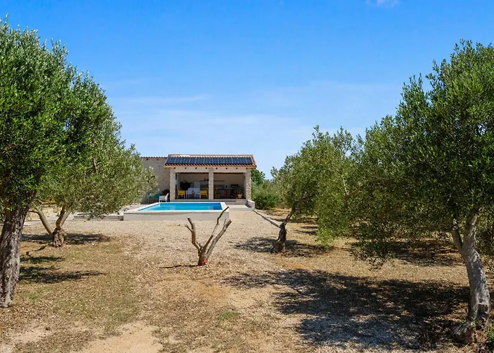 Pet Friendly In With Outdoor Swimming Pool * Vodice